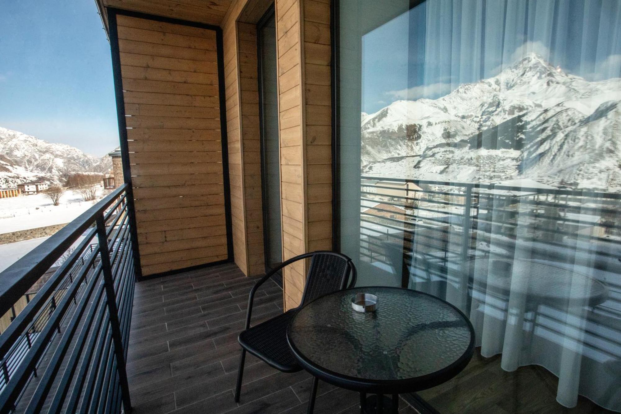 Kazbegi Hotel Grand View Exterior foto